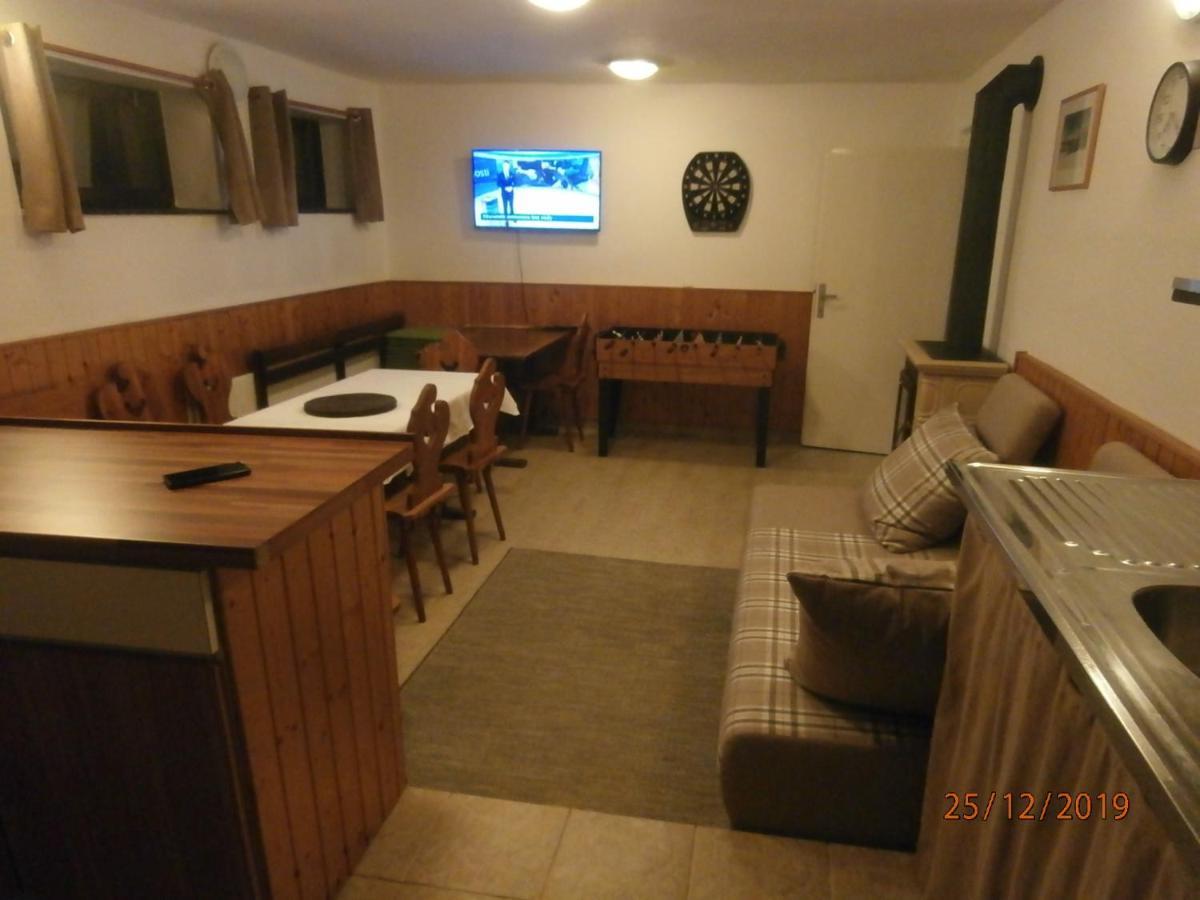 Apartman Aya Янов-над-Нісоу Екстер'єр фото